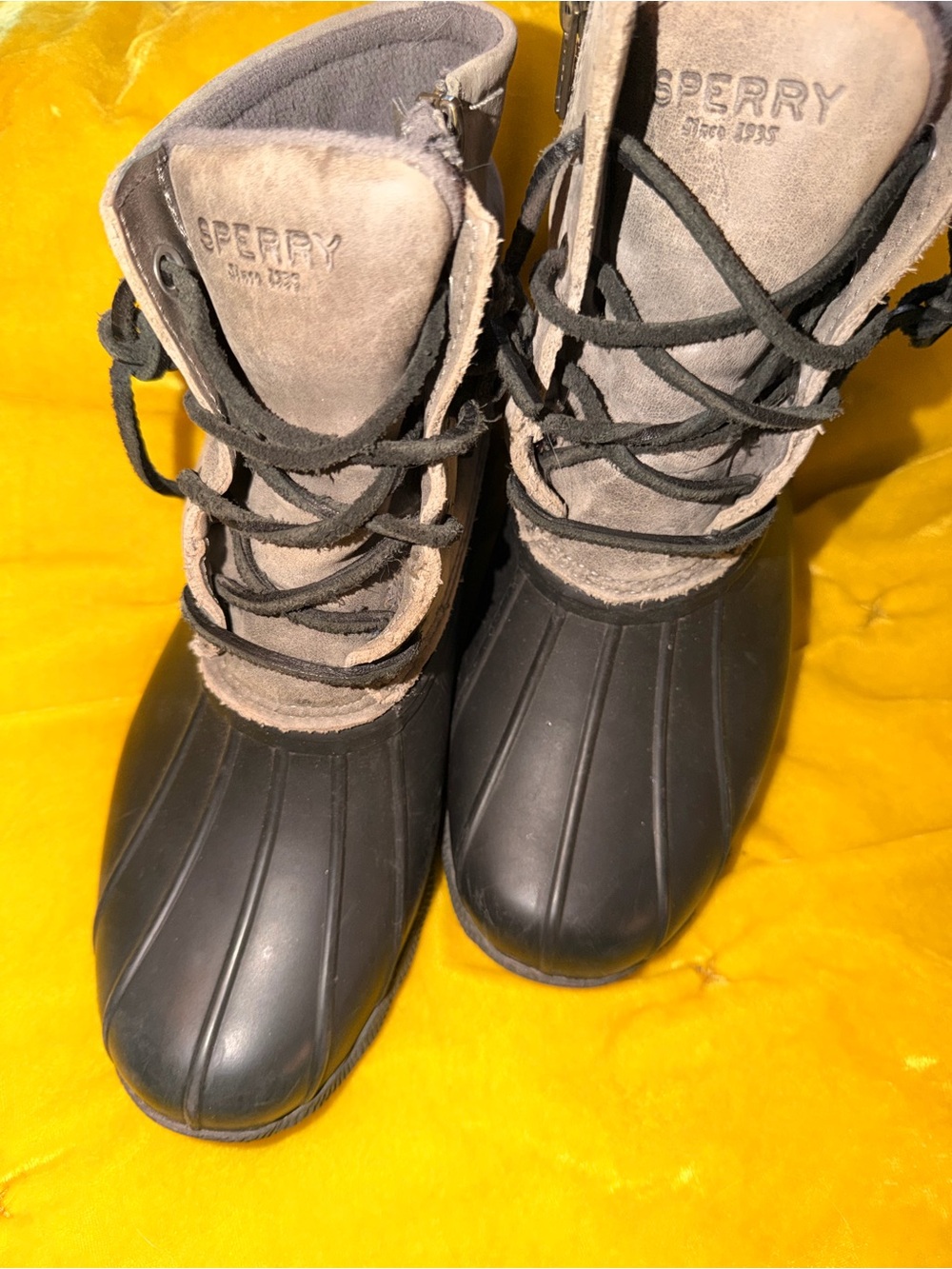 Sperry Women's Brown and Black Duck Boots
